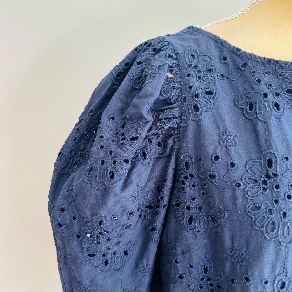 Express eyelet puff sleeve peplum top - Picture 8 of 10